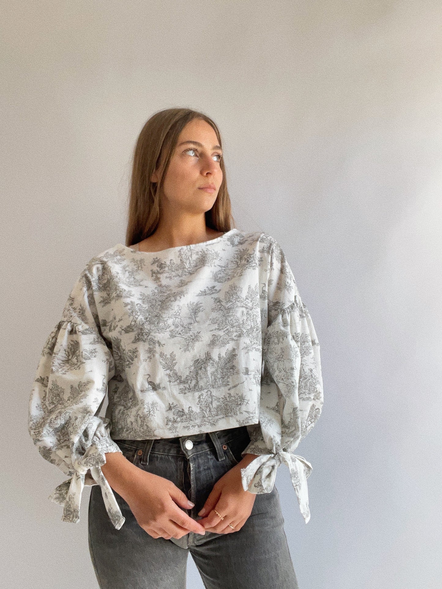 Susan Blouse Velvet Silk