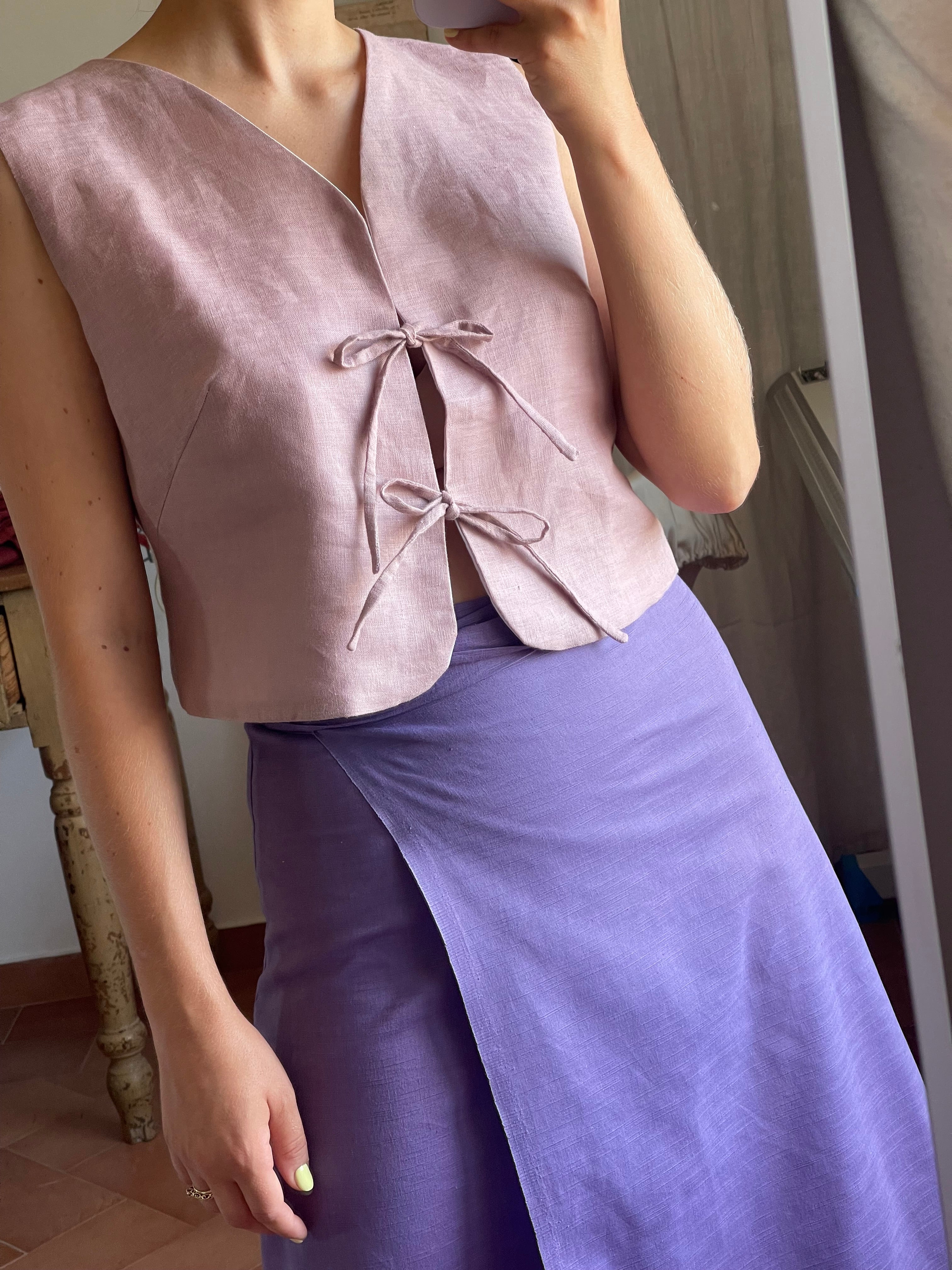 Mauve linen Primula vest