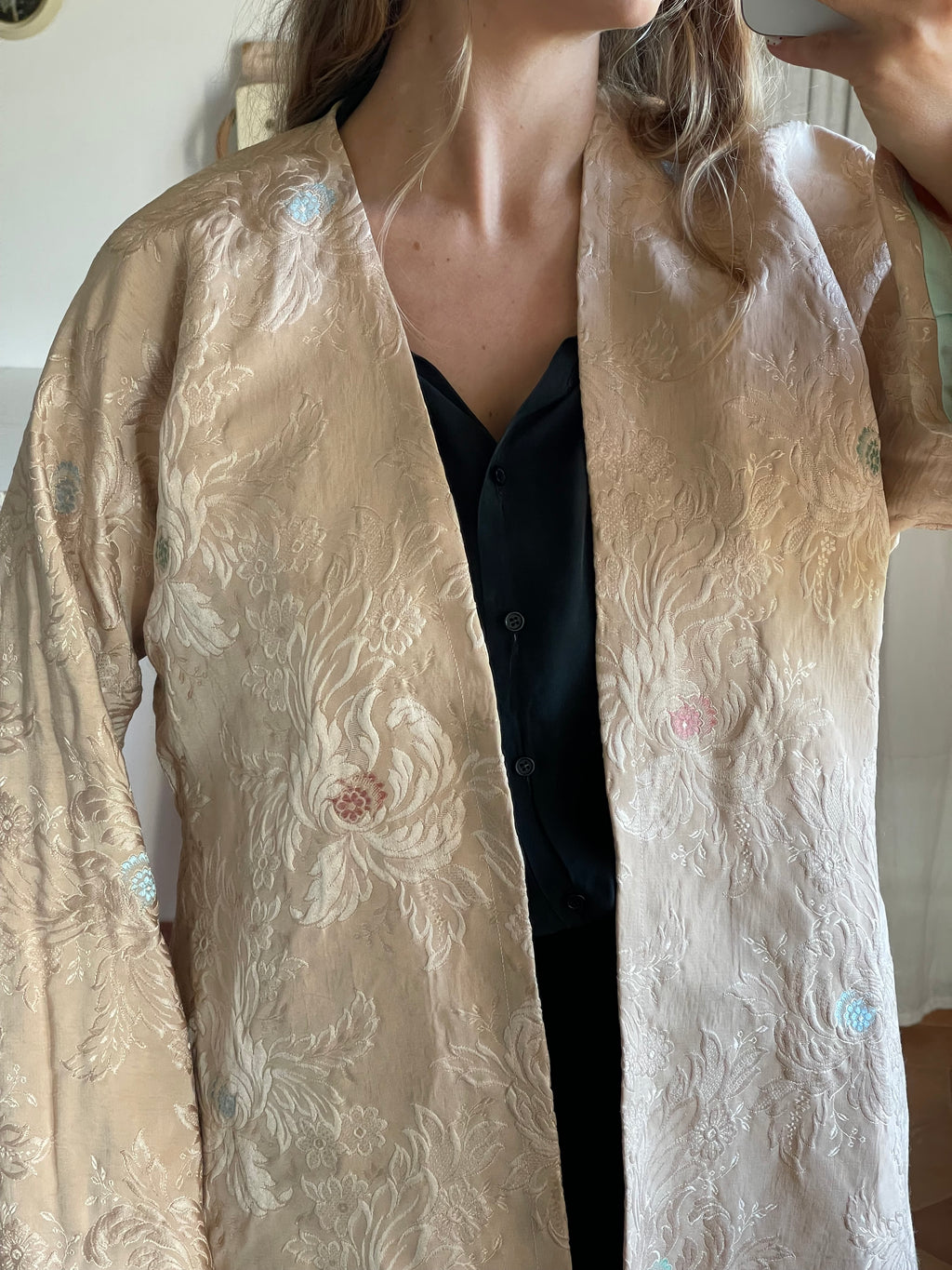 Kimono with fringes