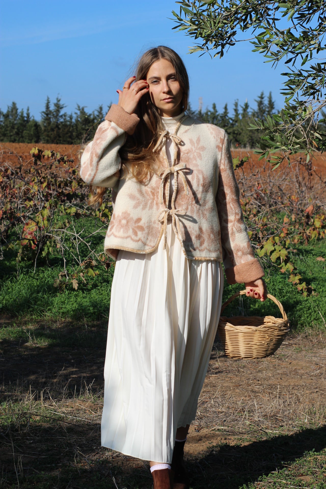 Giacchina con fiocchi lana rosa vintage
