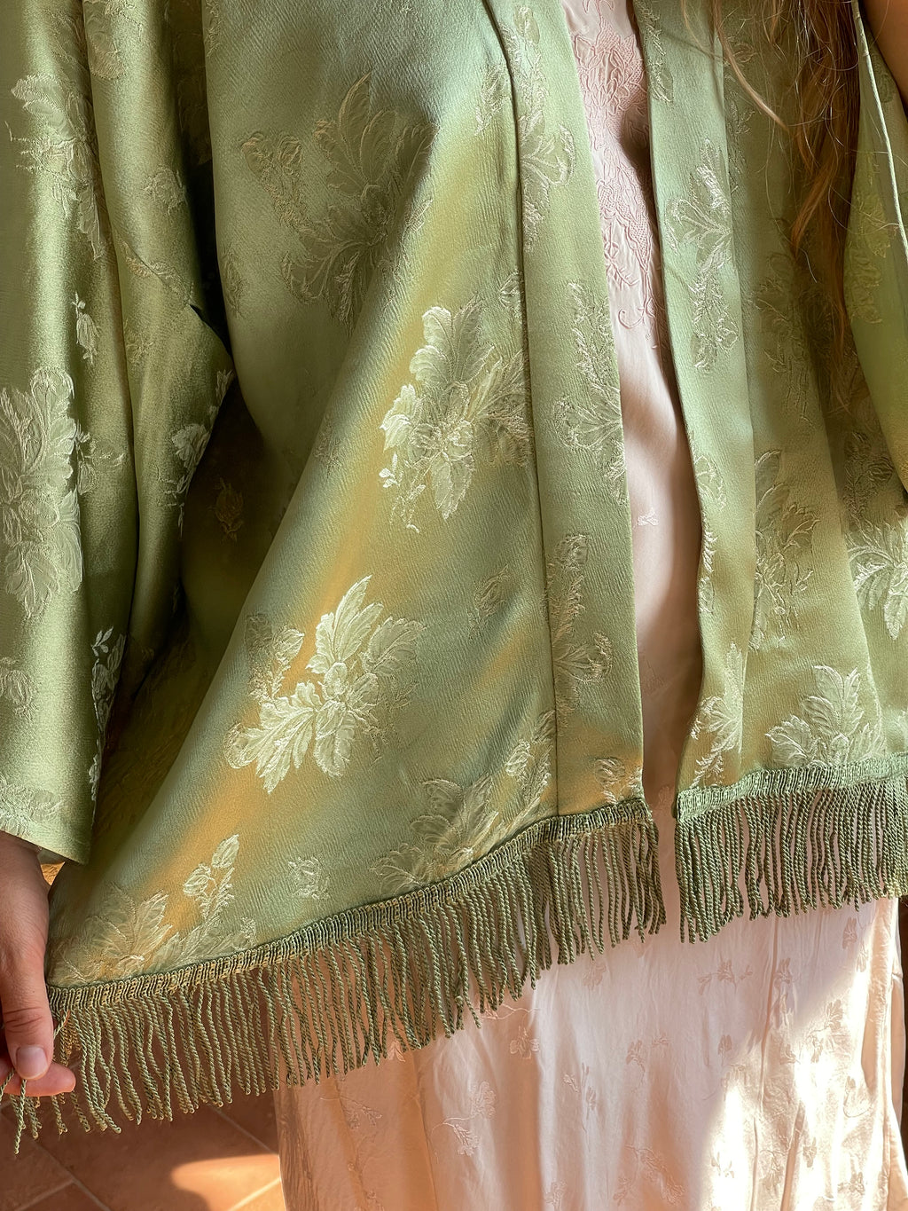 Kimono corto con frange verde