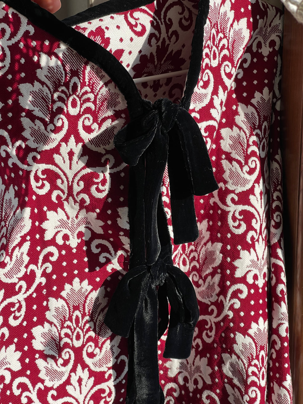 Jacket with jacquard bows