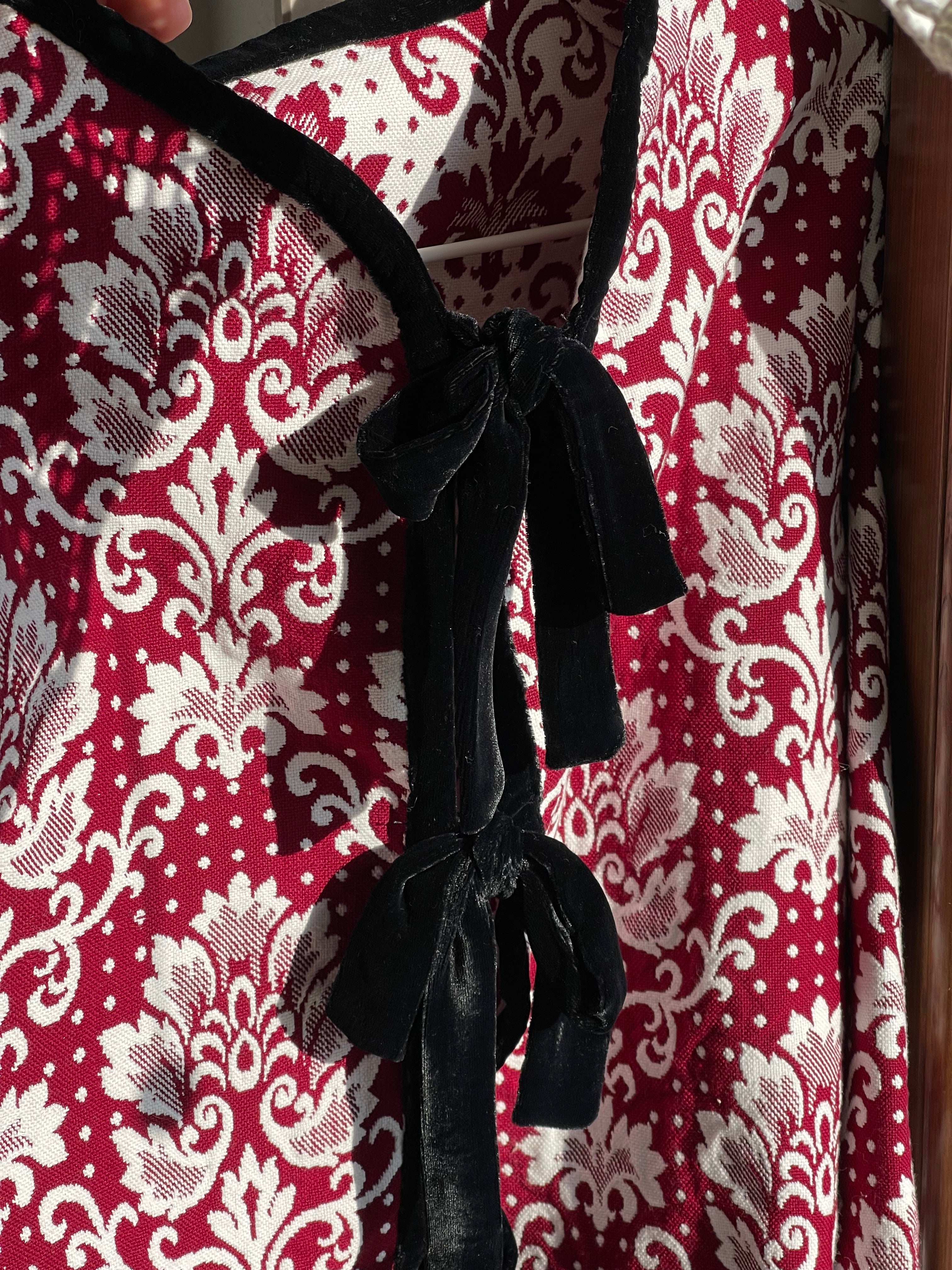 Giacchina con fiocchi jacquard