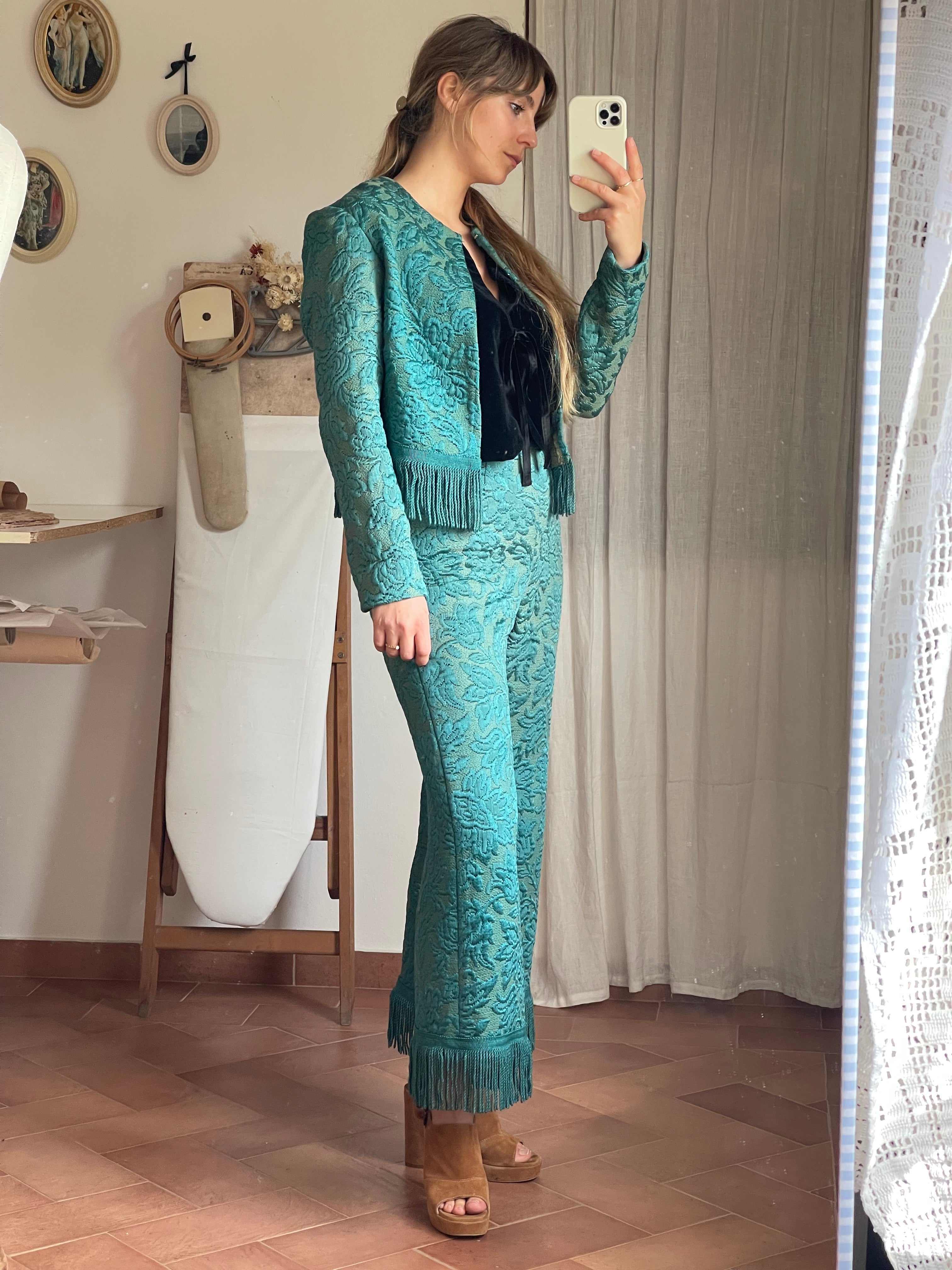 Giacchina jacquard con frange
