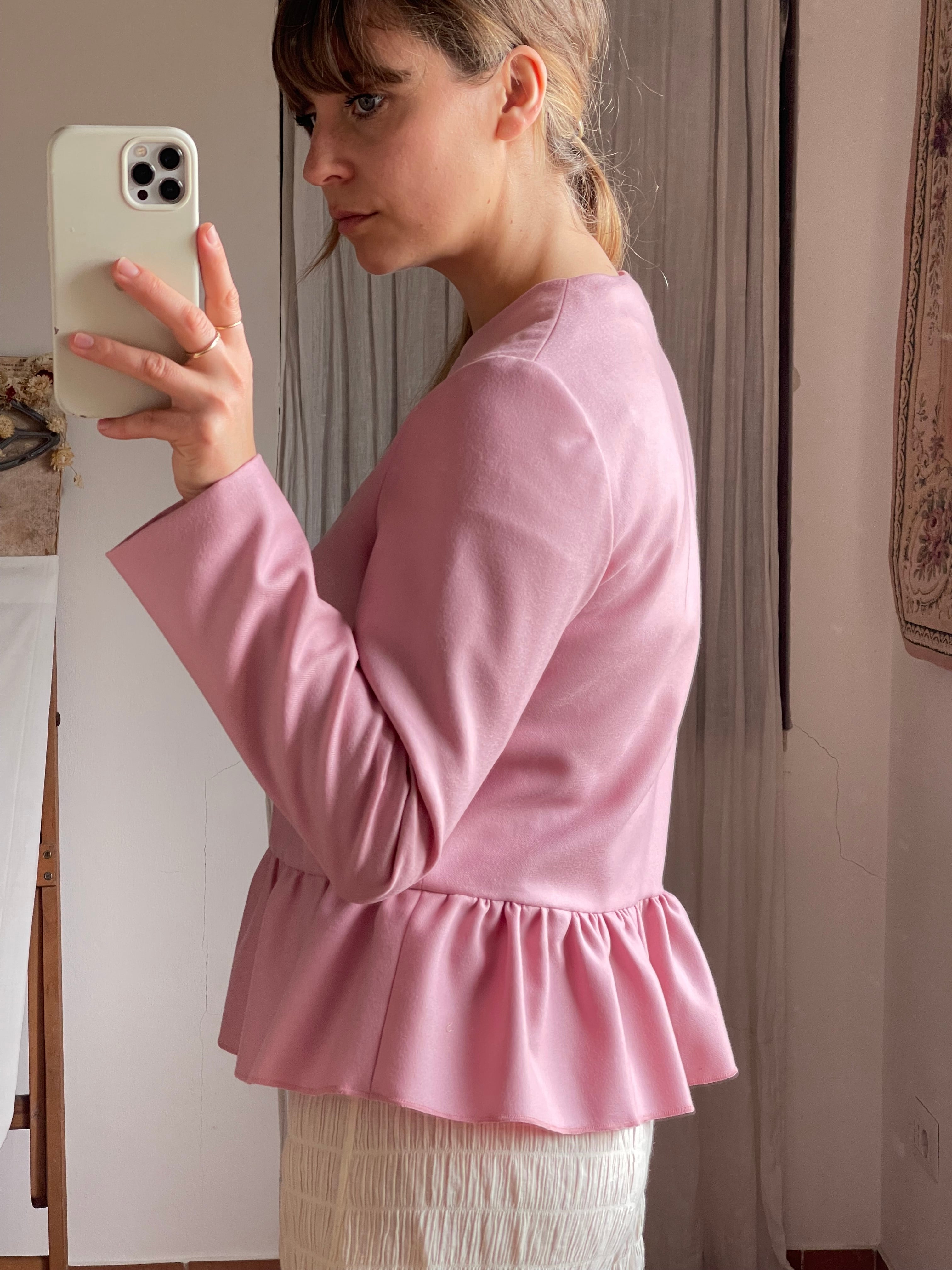 Giacchina con baschina rosa