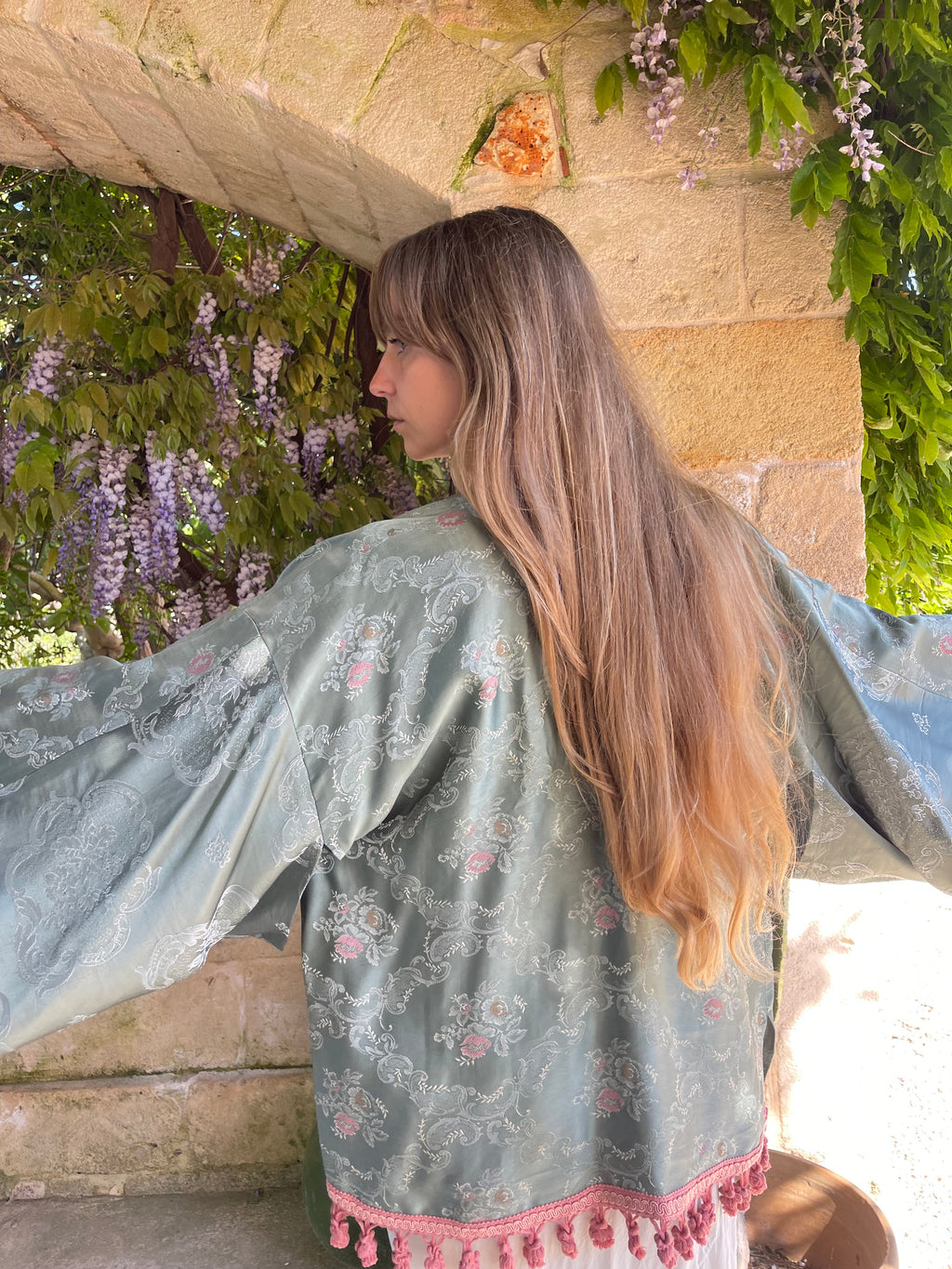 Kimono con passamaneria