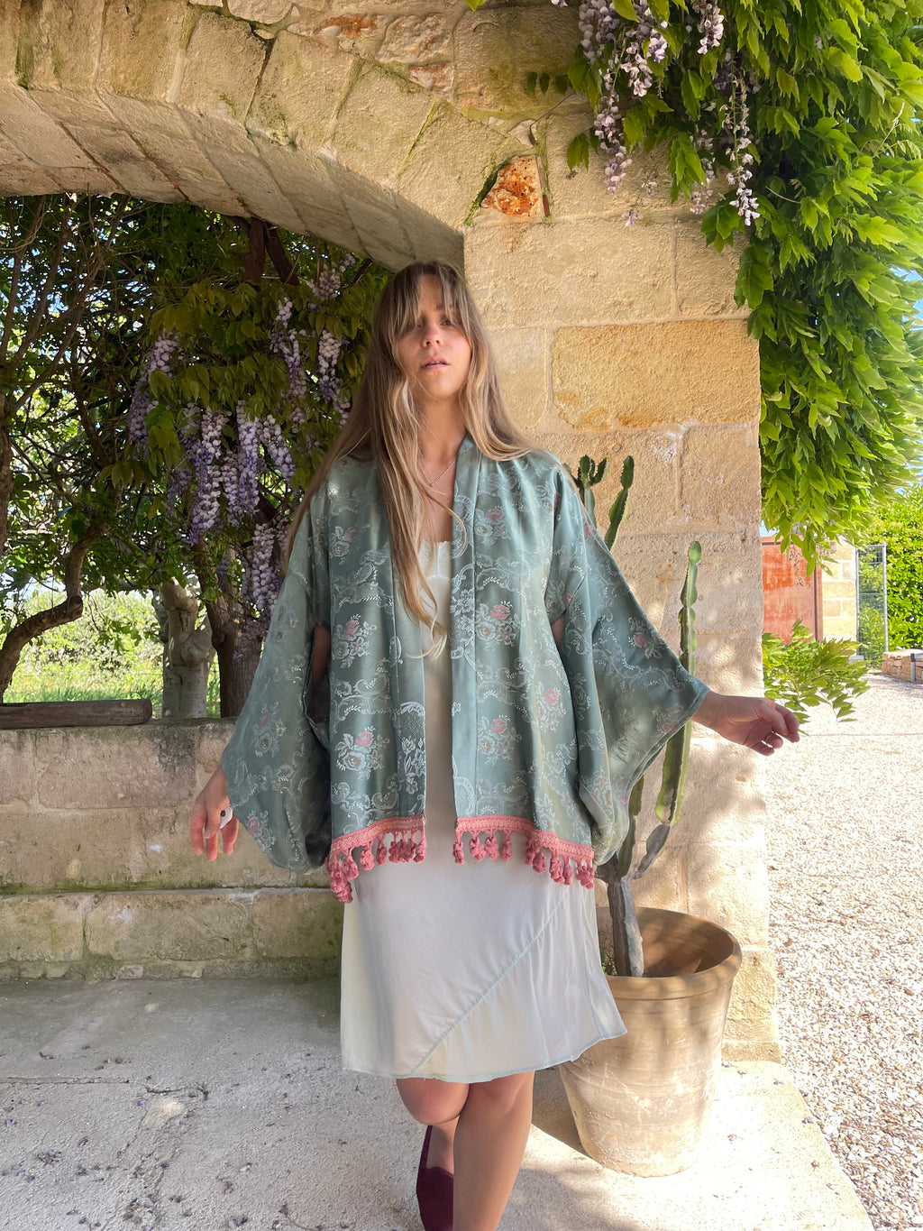 Kimono con passamaneria