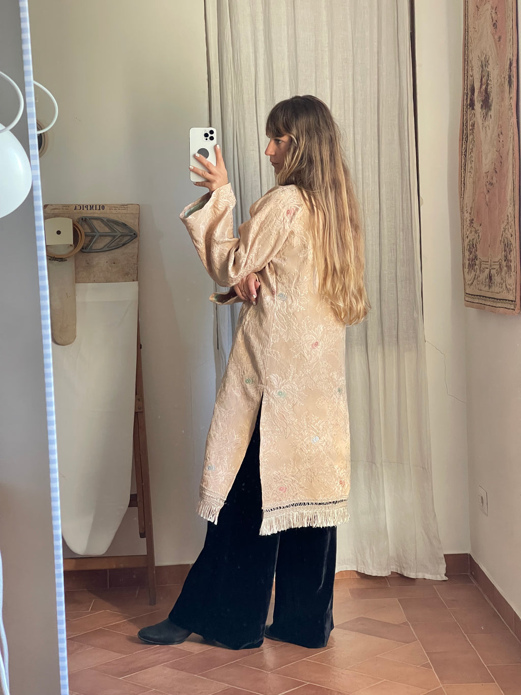 Kimono with fringes