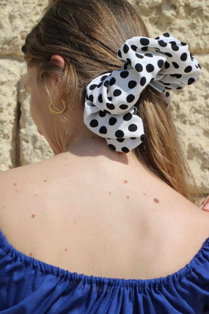 Mega scrunchie