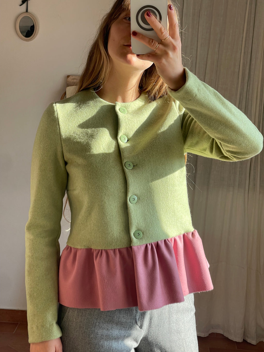 Giacchina con baschina pistacchio e rosa