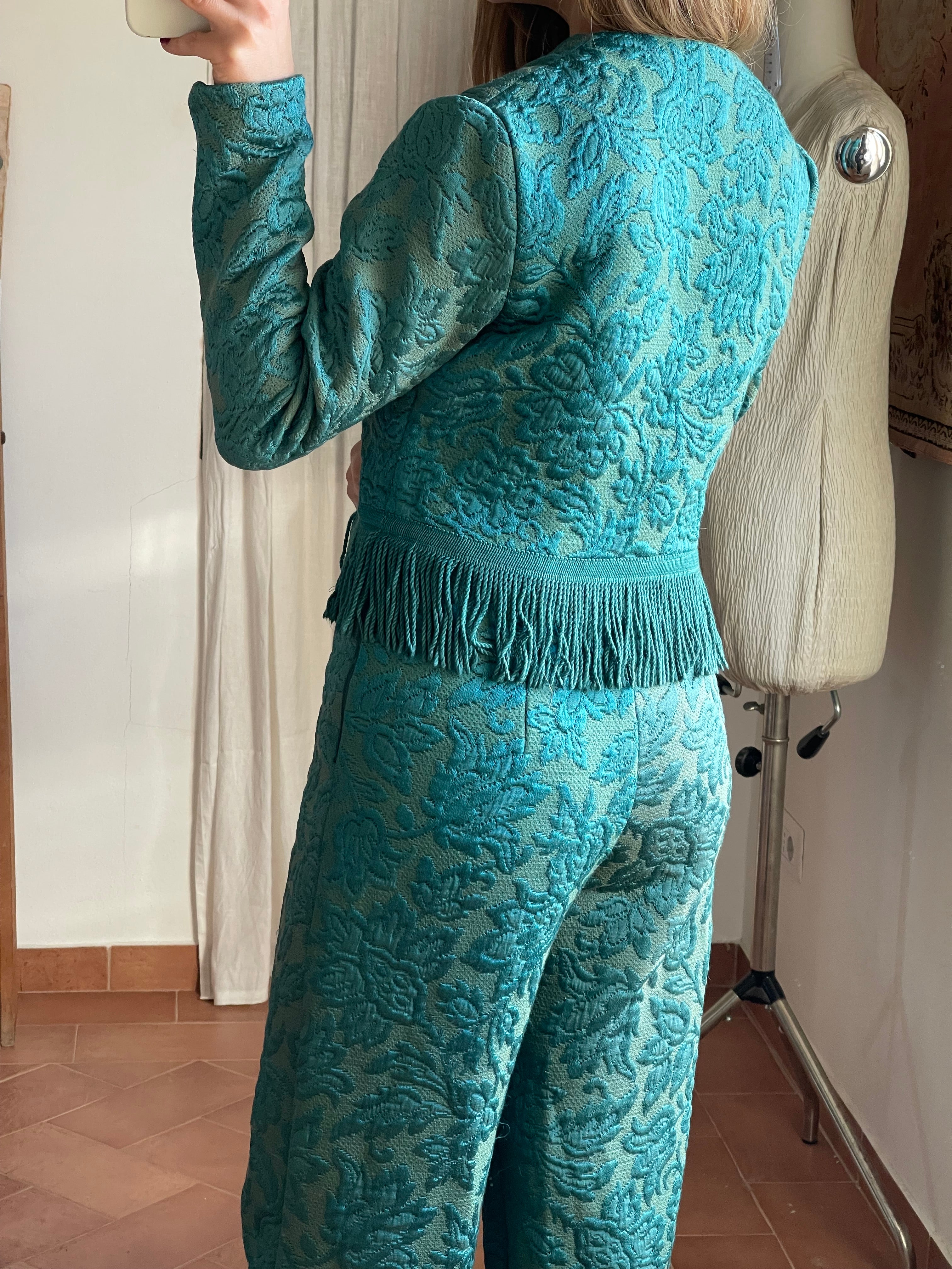 Giacchina jacquard con frange