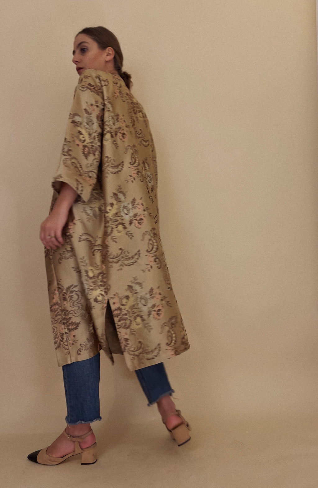 Kimono color beige