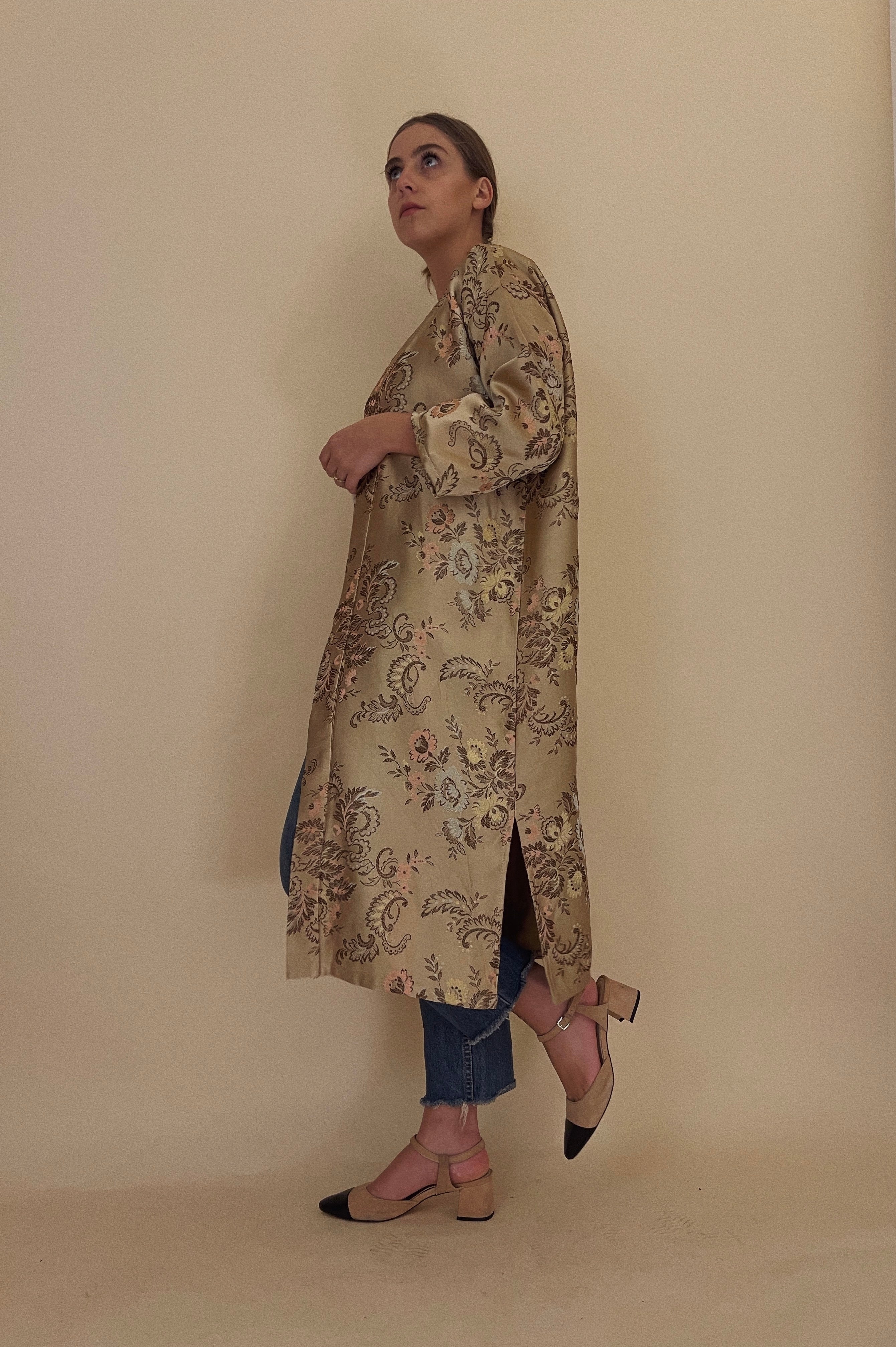 Kimono color beige