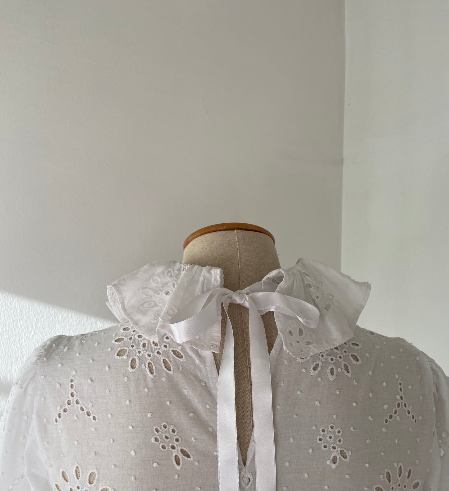 Short Sleeve Camellia Blouse