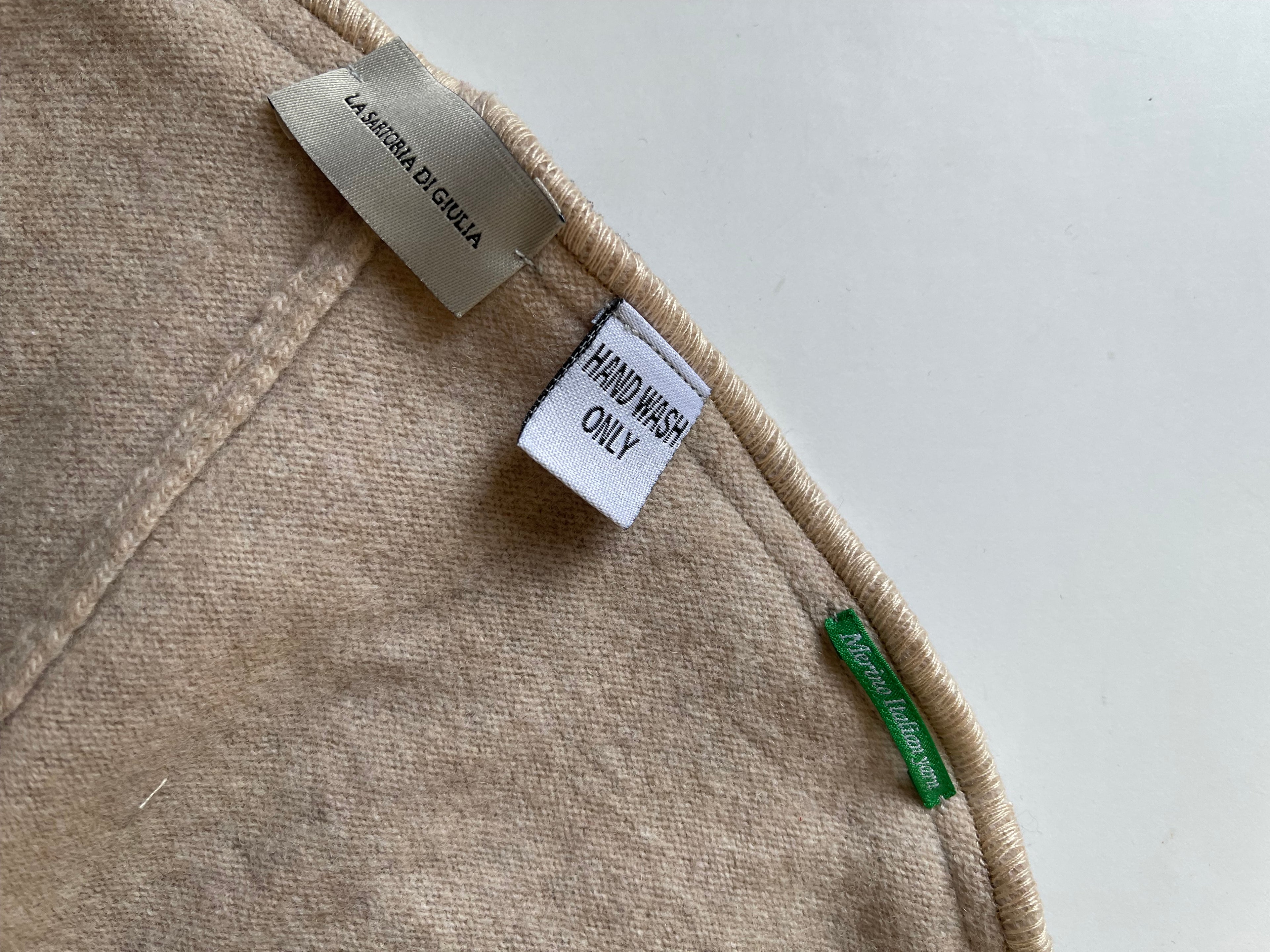 Balaclava Beige con bottoni