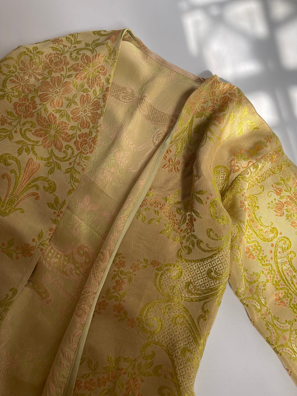 Kimono con passamaneria